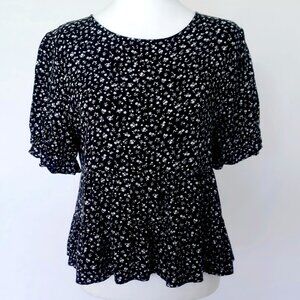 Paper Crane Women’s Floral Pattern Short Sleeve Blouse Black, Size Medium